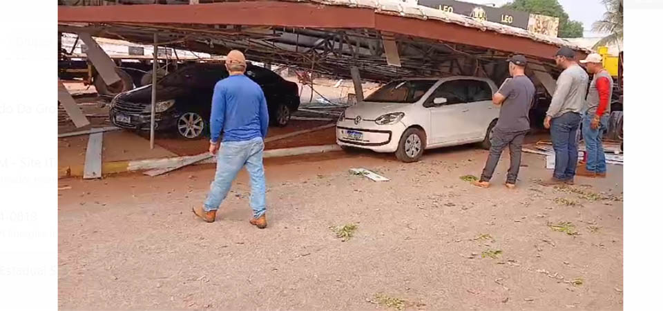 Após temporal, 21 postes de energia ficam danificados e fios de alta tensão caem na MT-242