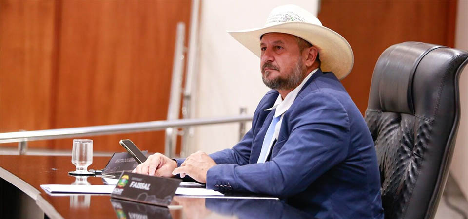Vereadora do PT tem contas bloqueadas para pagamento de indenização de quase R$ 11 mil a Cattani