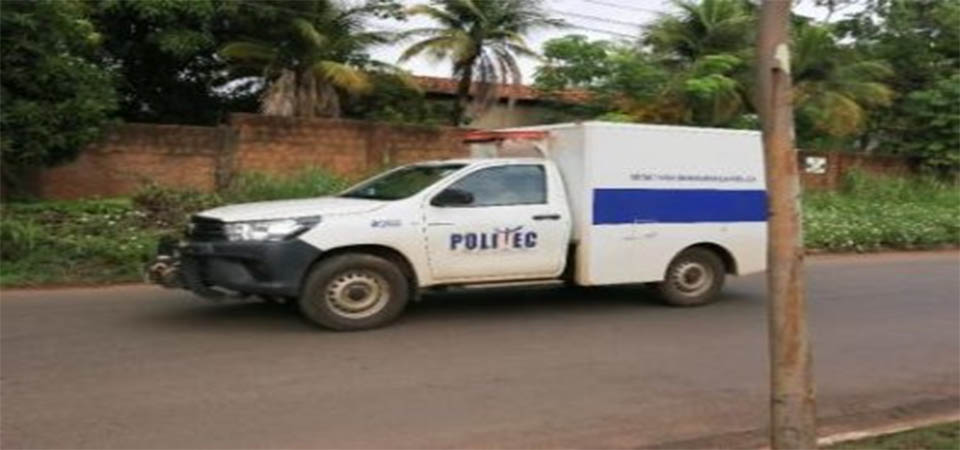 Vizinhos sentem odor e acham idosa morta em casa