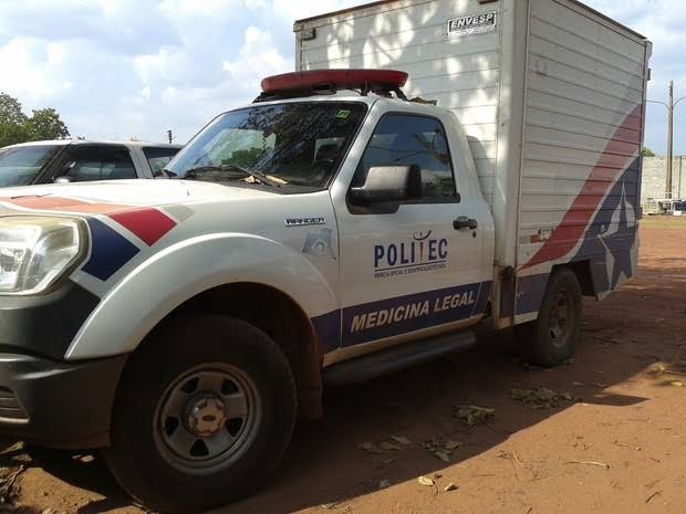 Homem é encontrado morto às margens da BR-163