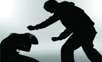 Homem invade casa e ameaça ex, que é deficiente visual
